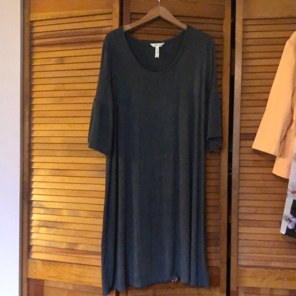 Matilda Jane Gray Heathered 3/4 Sleeve Midi Dress
